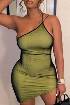 فستان اخضر قصير
