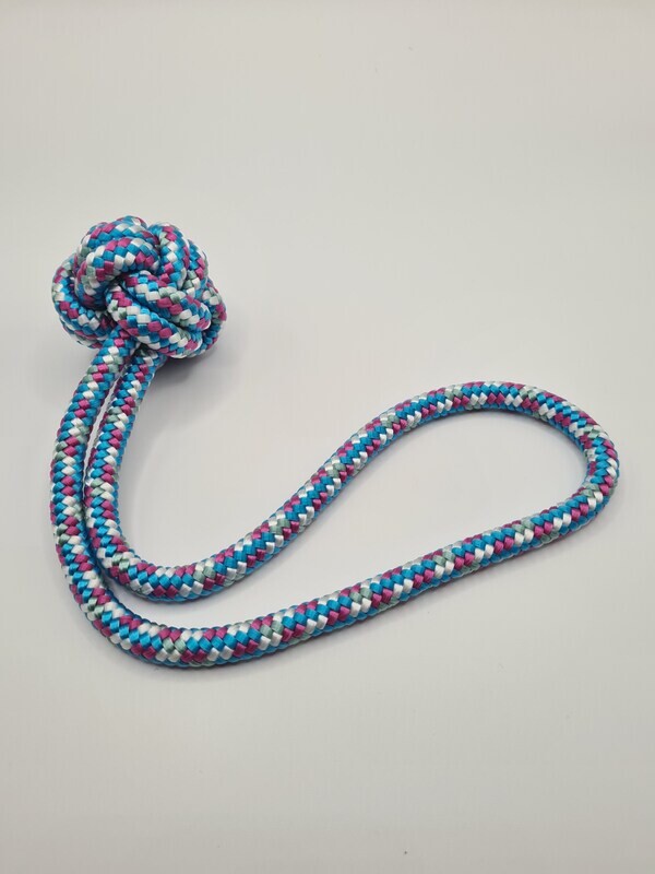 Spielzeugknoten mit Schlaufe Ziehspielzeug Spielzeugknoten mit Schlaufe Ziehspielzeug