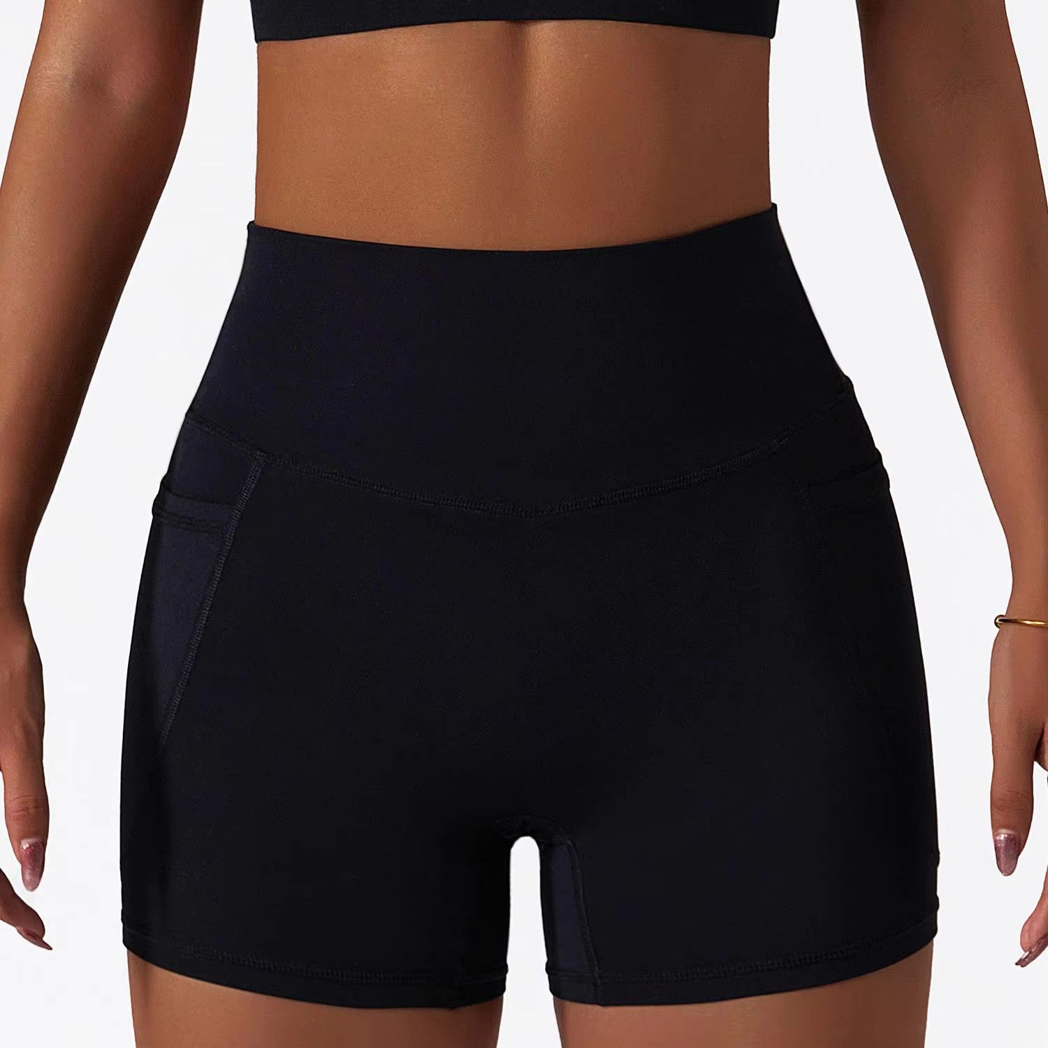 Chloe High-Waisted Shorts BLACK