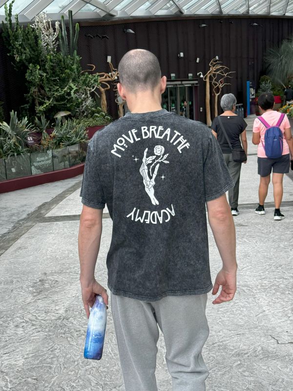 MOVE BREATHE T-SHIRT - ROSE