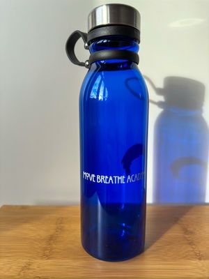 MOVE BREATHE ACADEMY WATER BOTTLE – ELEGANT, DURABLE, AND SUSTAINABLE
