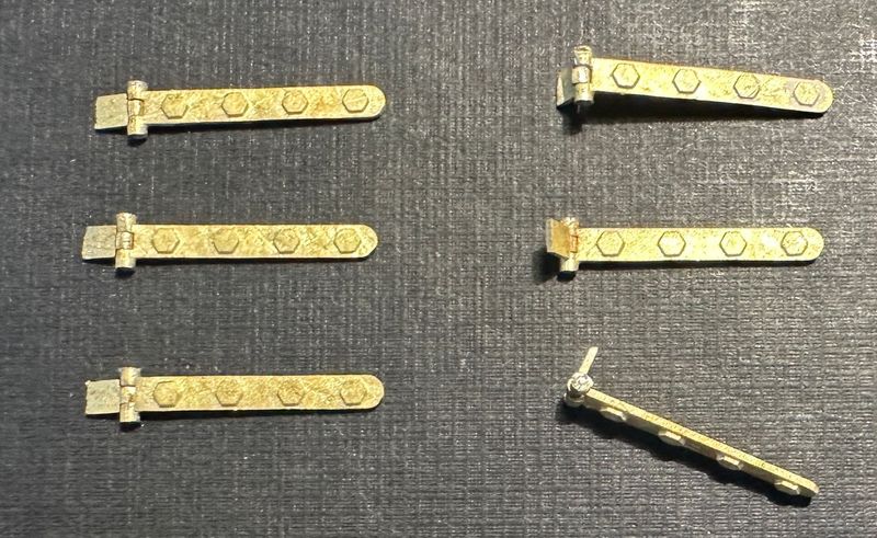 4mm Scale hinges