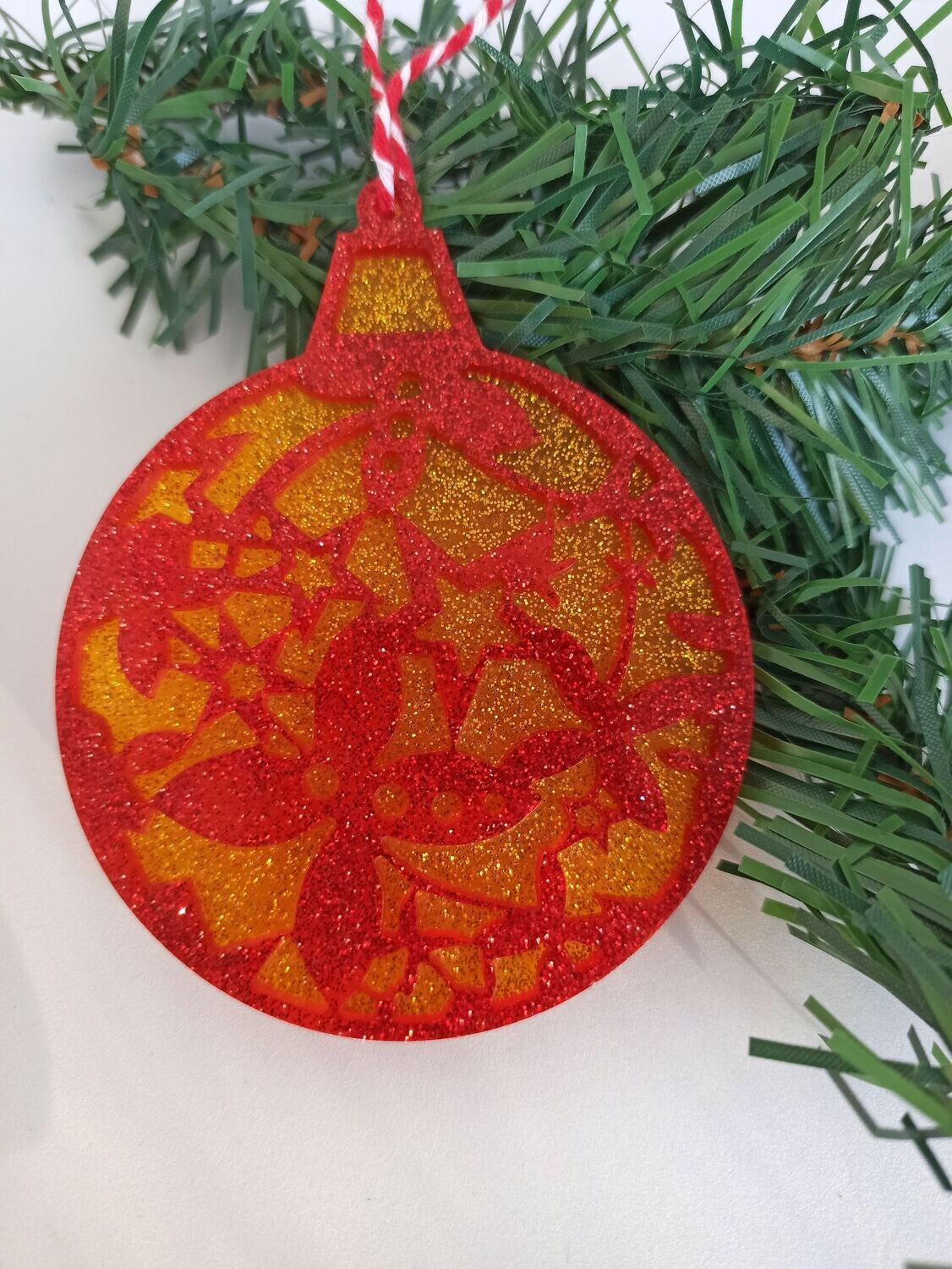 Rouge et doré paillettes