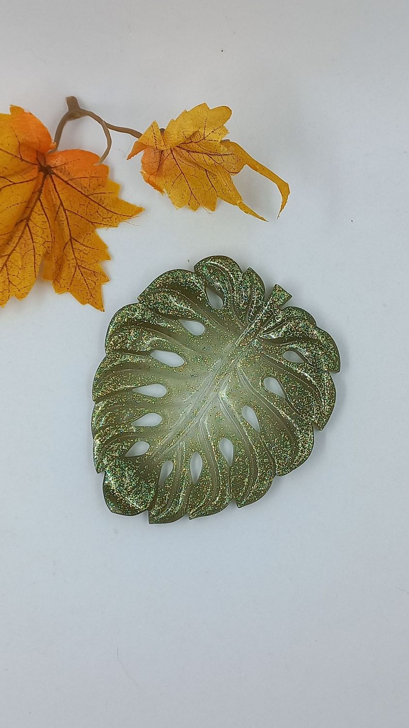 Vide poche feuille vert