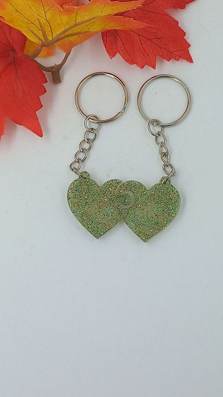 Double coeur - vert doré paillettes Double coeur - vert doré paillettes