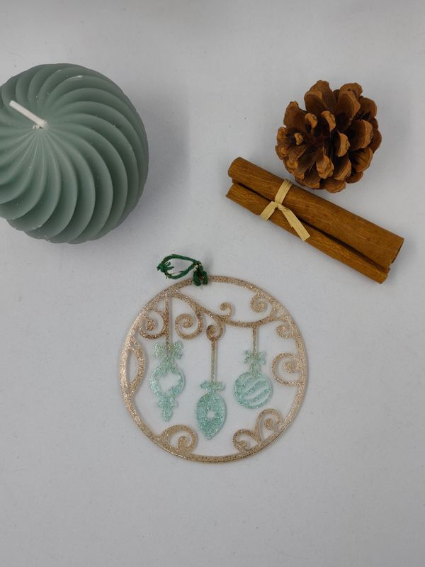 Boule fine - Guirlande verte / marron paillettes Boule fine - Guirlande verte / marron paillettes