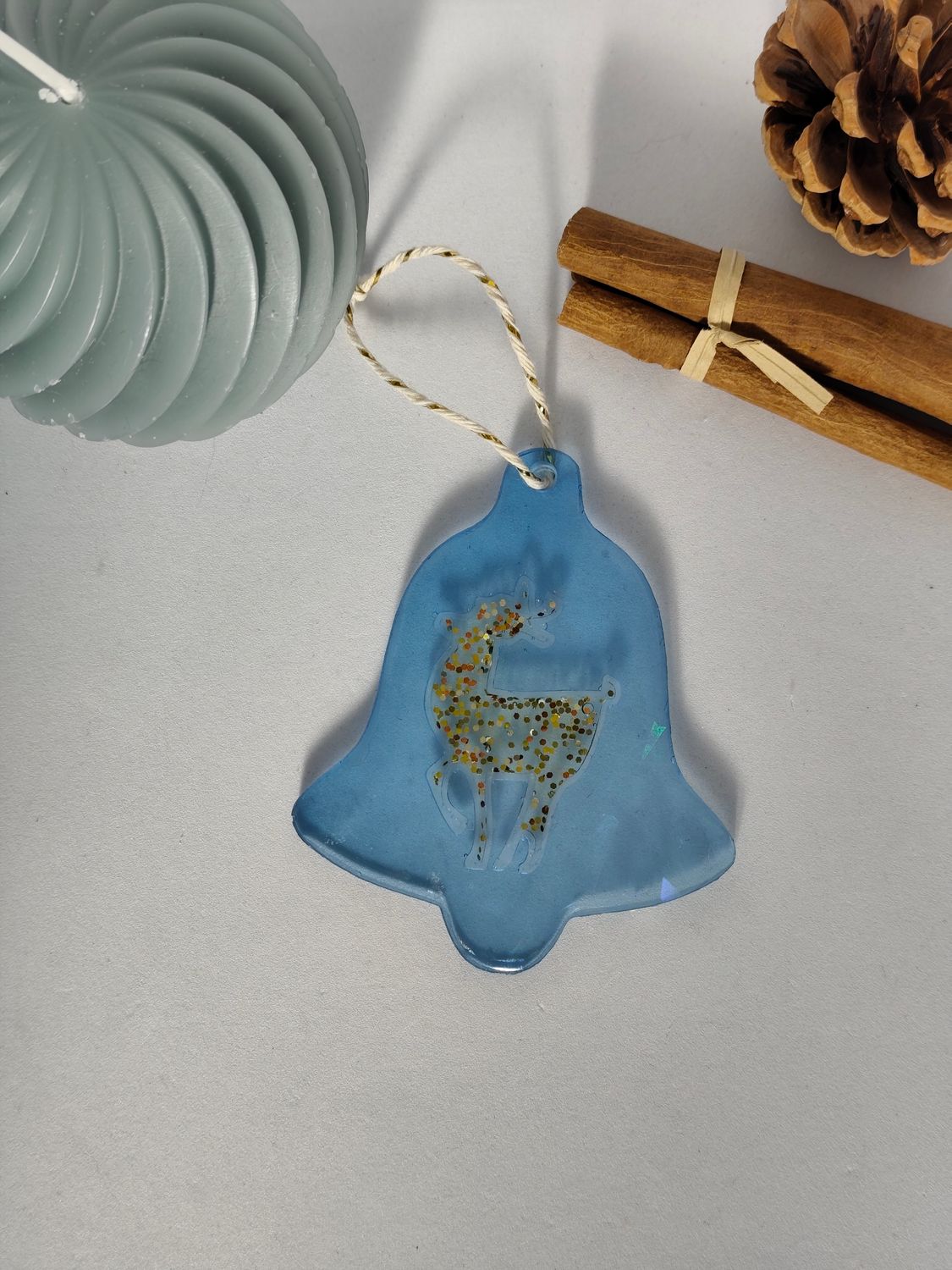 Cloche holographique -  bleu / cerf-marron  doré