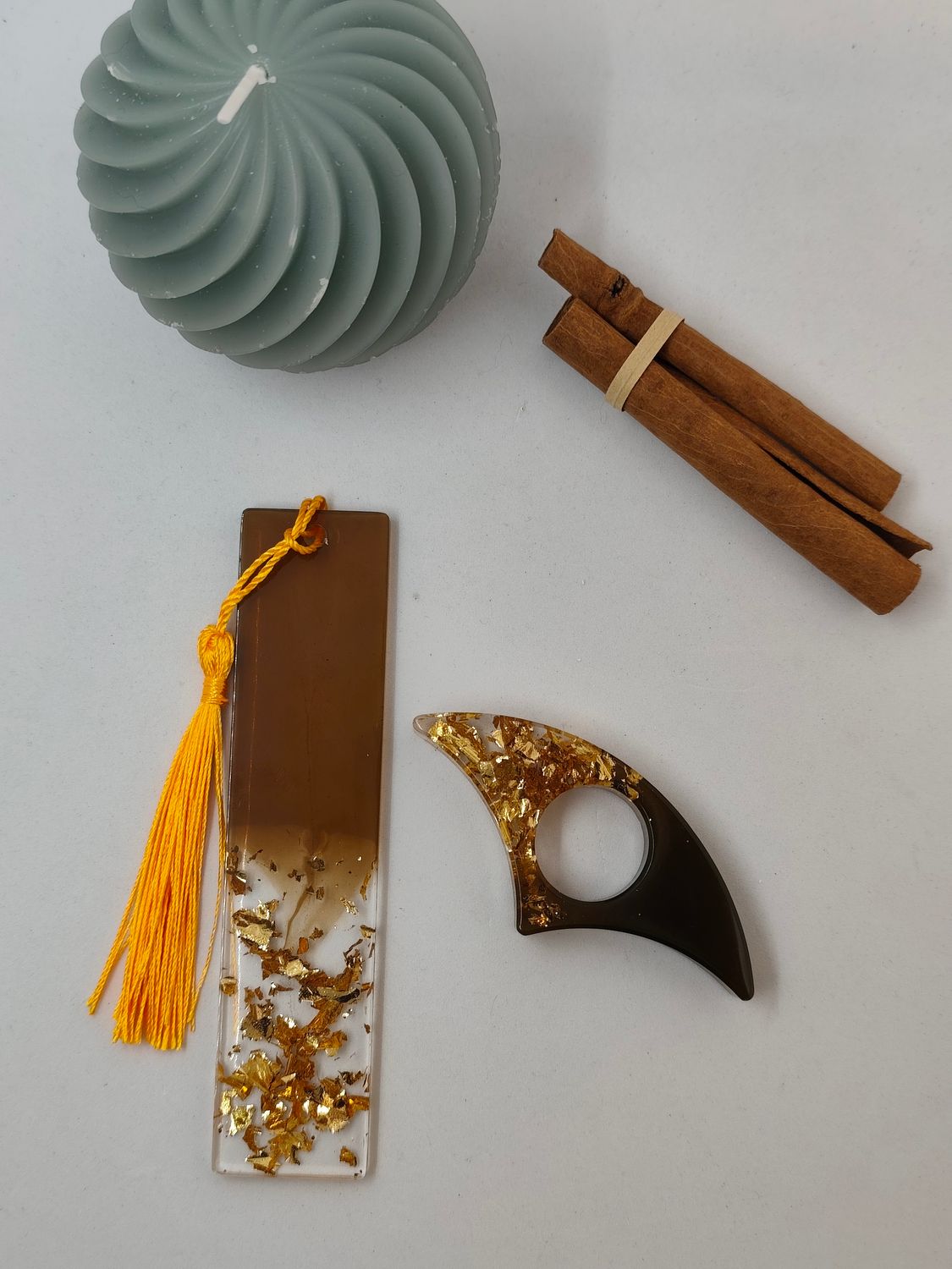 Marron / Doré