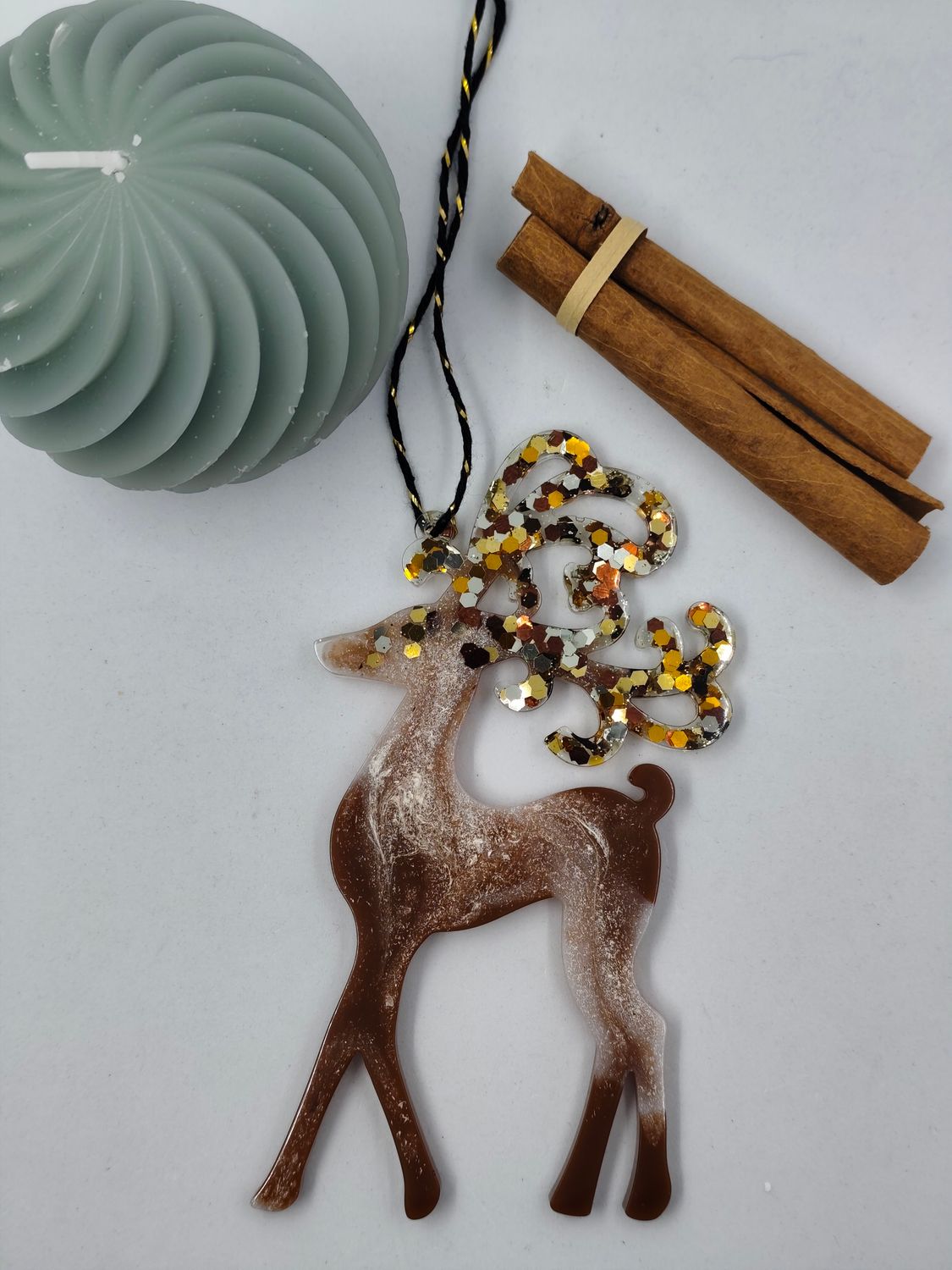 Cerf - blanc / marron / doré paillettes Cerf - blanc / marron / doré paillettes