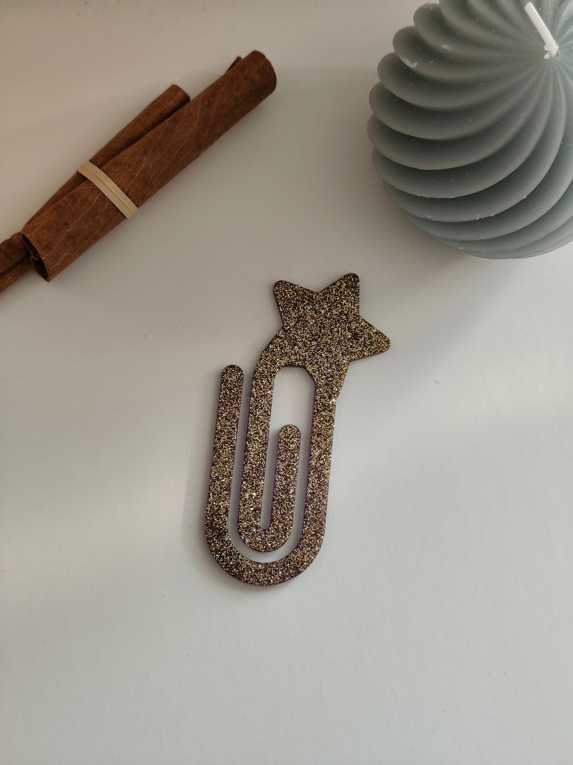 Marque page trombone étoile -  paillettes doré