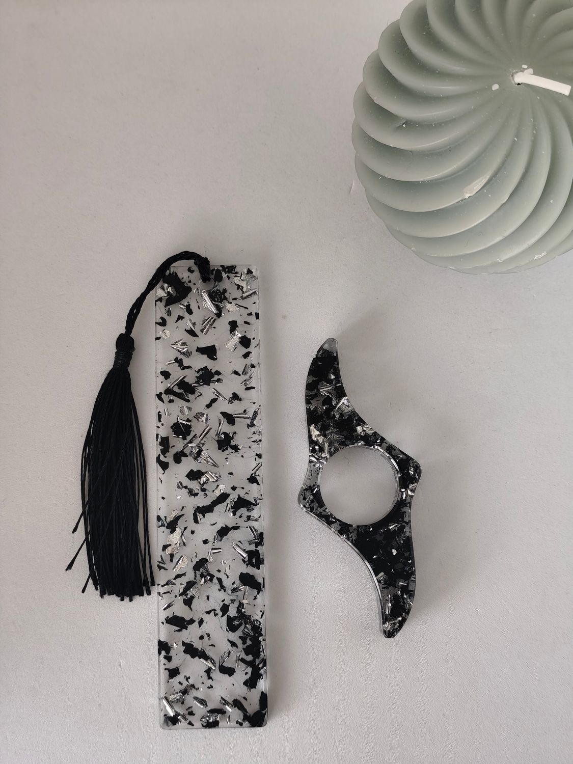 Fleur noir  / argenté