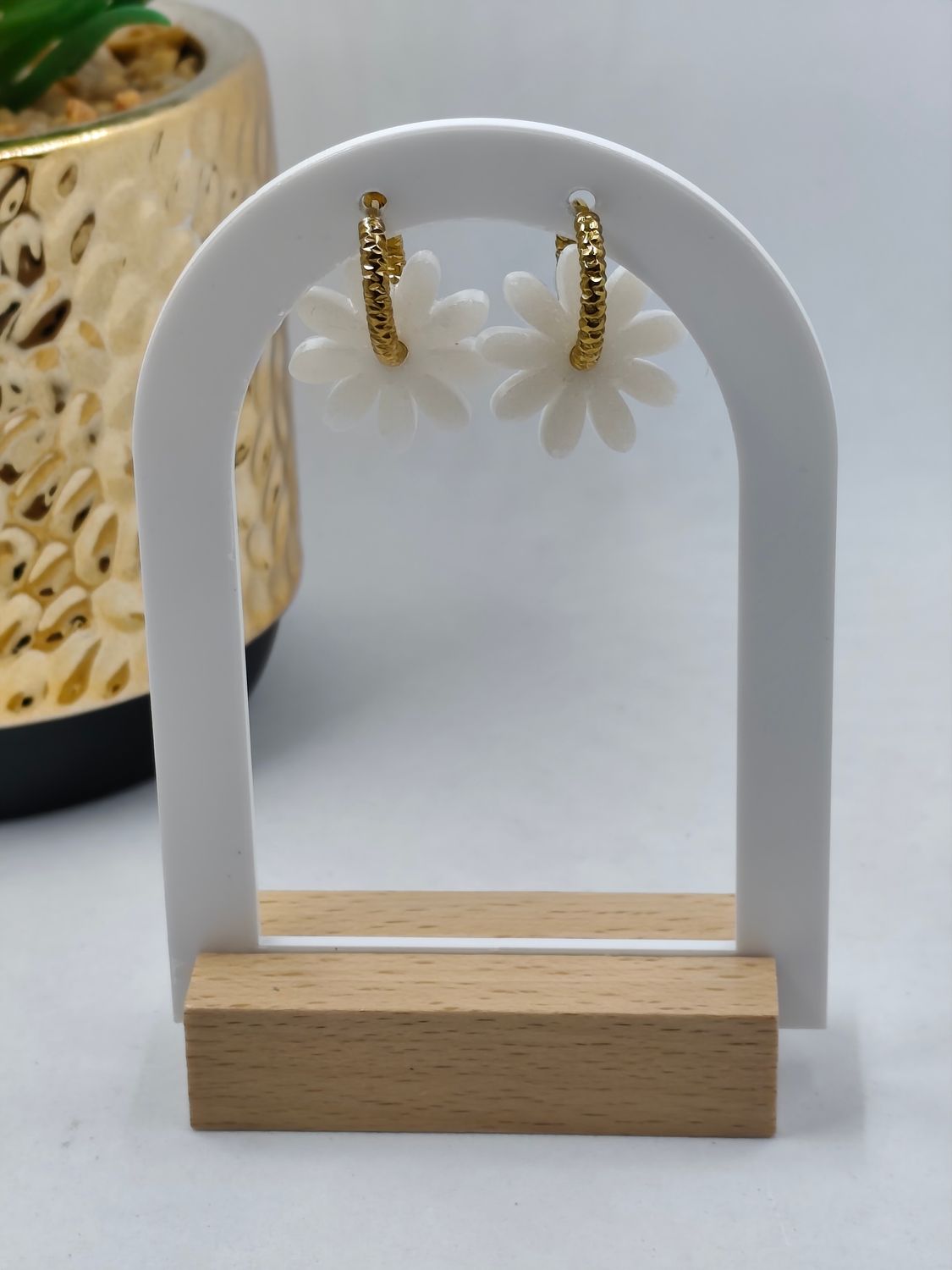 Marg's - blanche opaque Marg's - blanche opaque