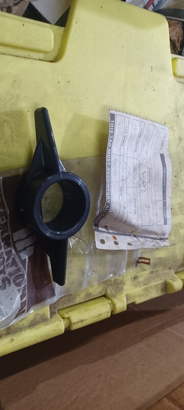 IH 85 series leveling handle 1500221C1