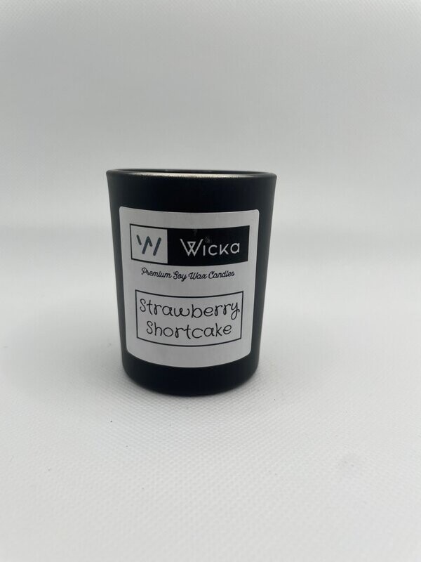 Small Strawberry Shortcake Premium Candle