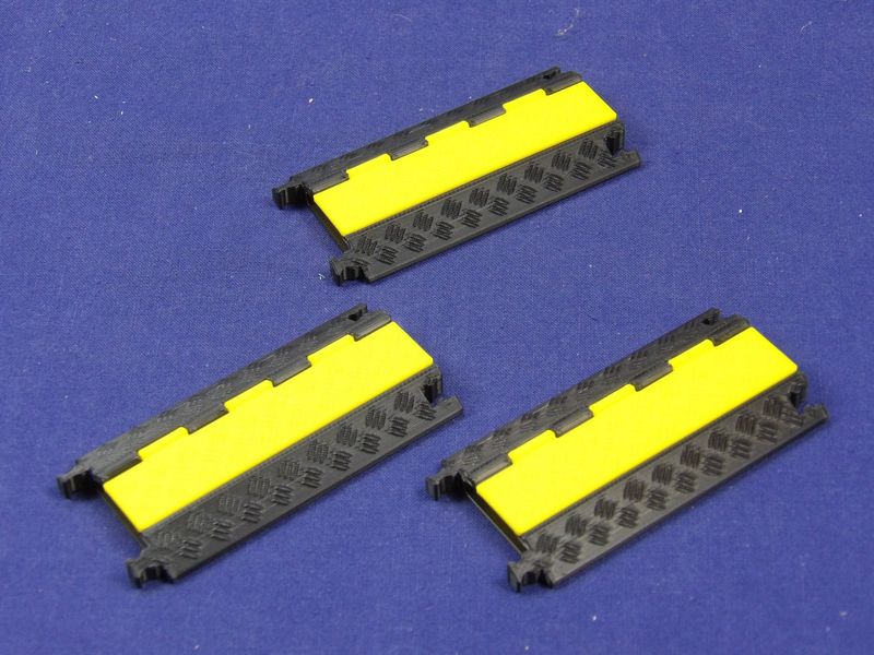 JB Kabel und Schlauch Schwelle JB Kabel und Schlauch Schwelle