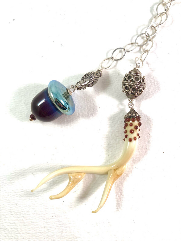Antler and acorn lariat