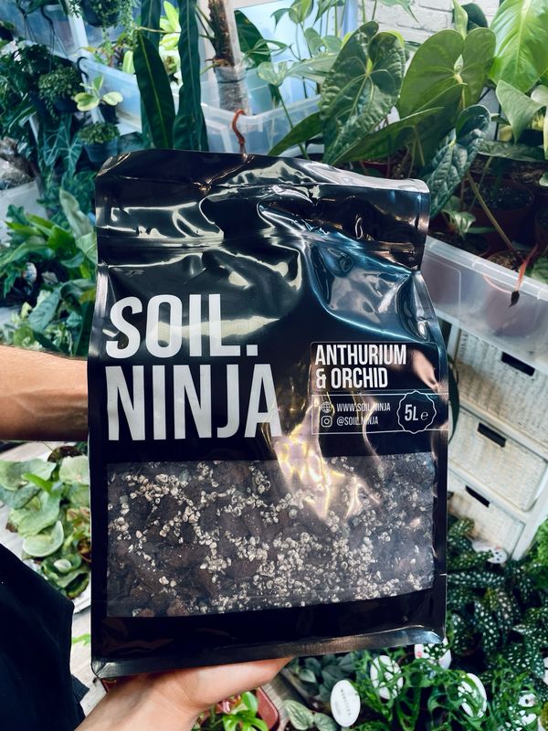 Soil. Ninja ‘Anthurium &amp; Orchid’ prozračni chunky mix/supstrat za sobne biljke 5L