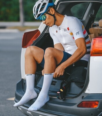 Monton SKULL Holiday White Socks