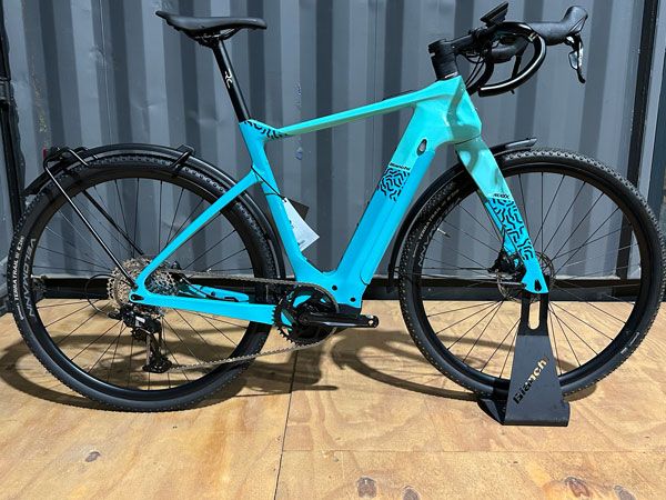 Bike Bianchi E-ARCADEX TOUR APEX Apex XPLR 12 spd BOSCH 500