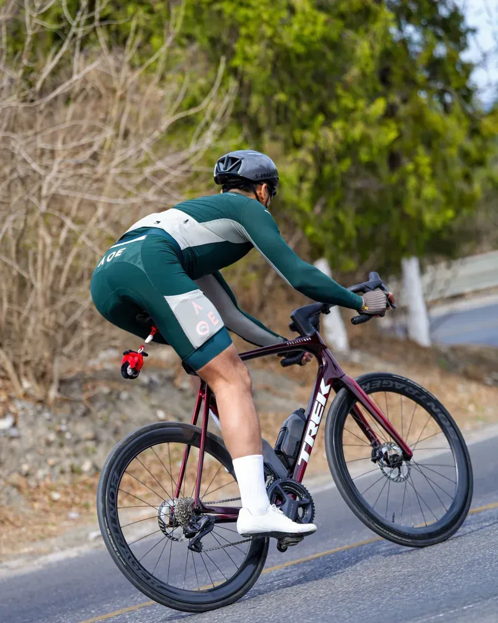 Monton VALORE STRAODINARIO BIB-SHORTS GREEN Monton VALORE STRAODINARIO BIB-SHORTS GREEN