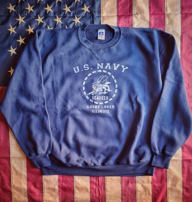 Felpa Vintage Russell Athletic U.S. Navy Seabees – Great Lakes, Illinois