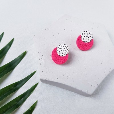 Pink and white dotted earrings