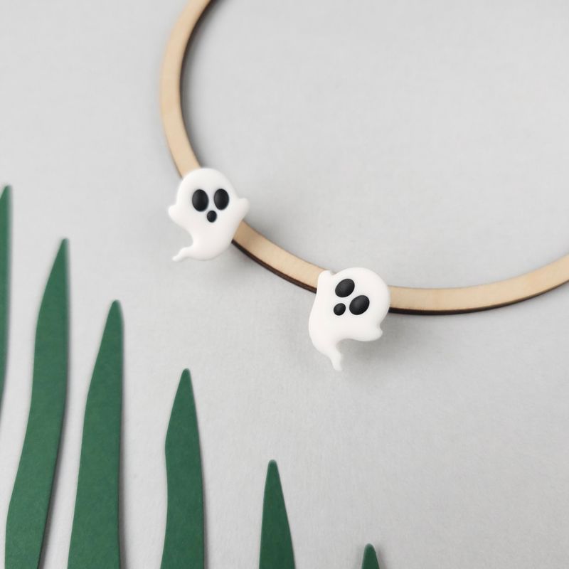 Small Ghosts Halloween Earrings