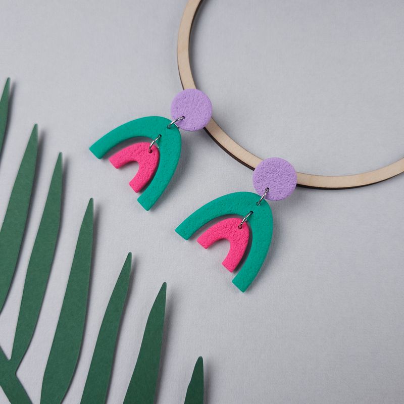 Fun lightweight arch earrings