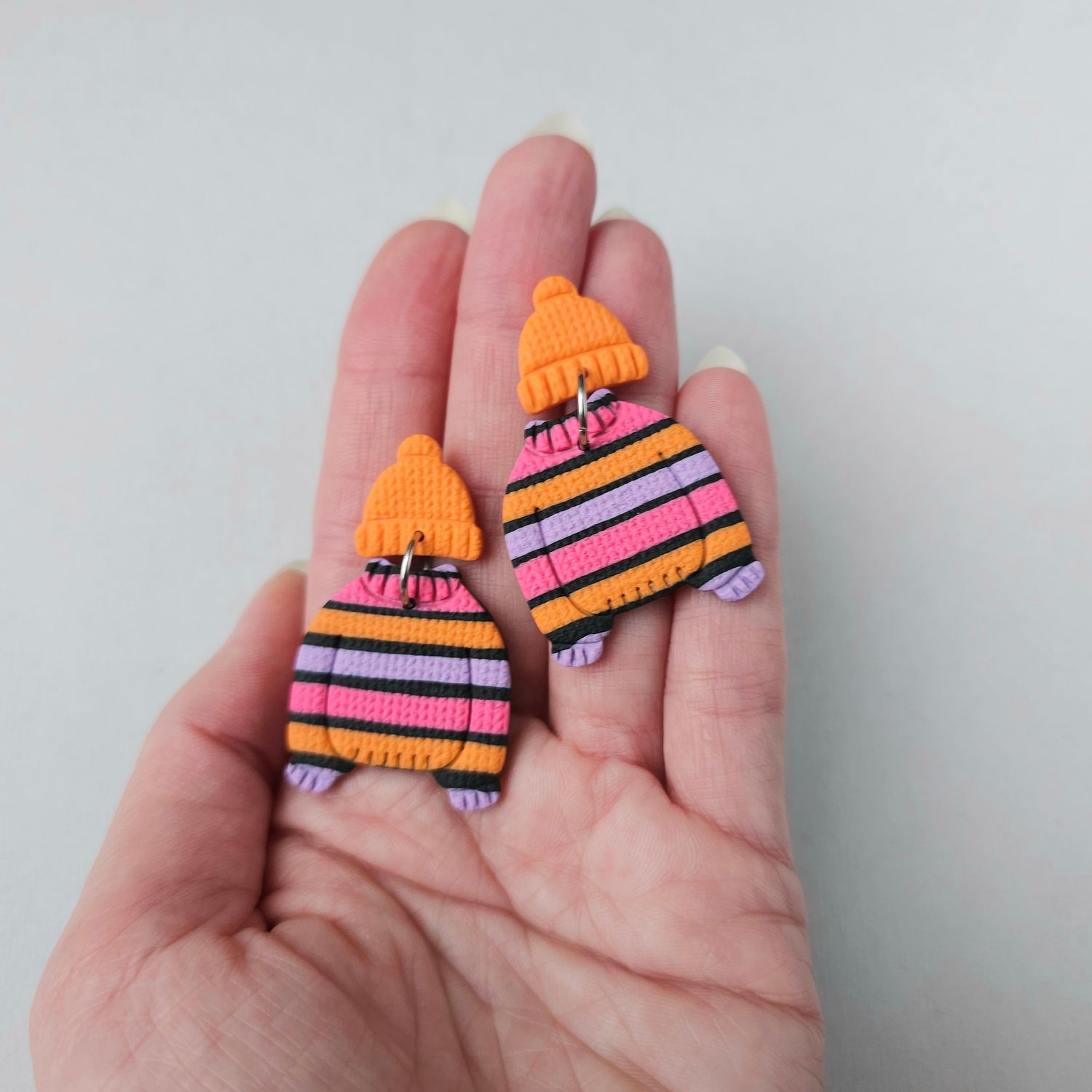 Striped Jumper and Hat Studs