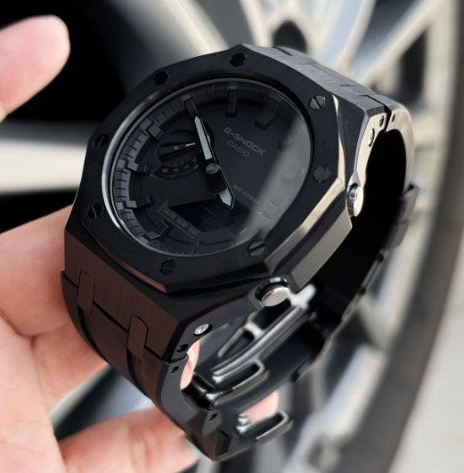 G-SHOCK CasiOak Black - with black watch dial