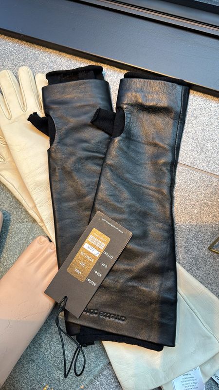 Annette Görtz lederen cuffs