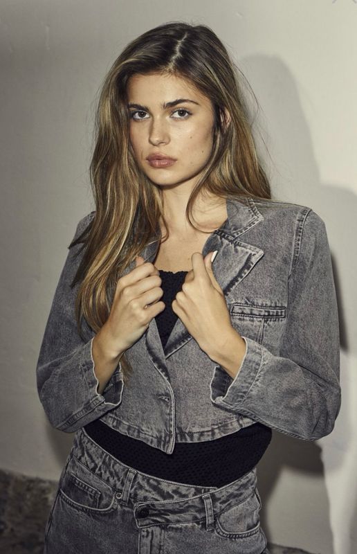 Co’Couture Vika crop blazer