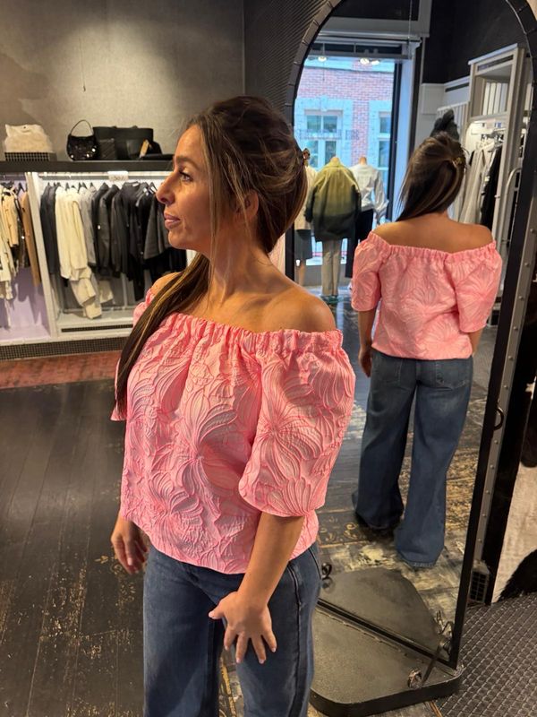 JULIA JUNE Laziza off-shoulder top