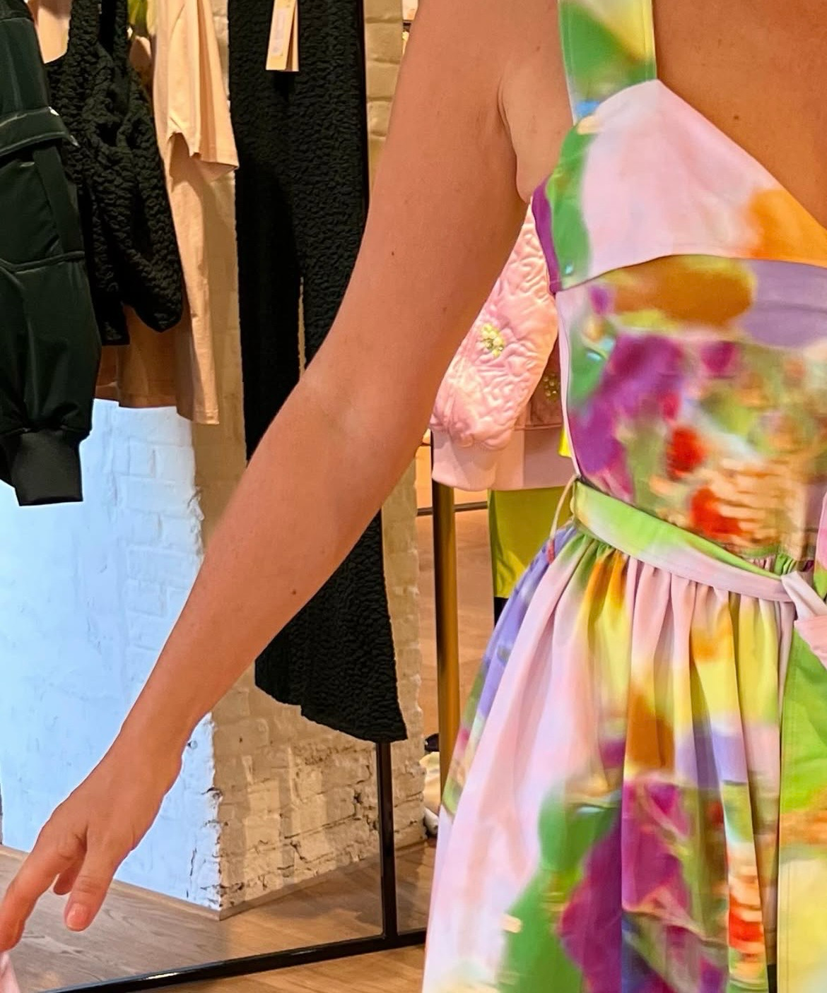 Stine Goya poplin faded floral jurk