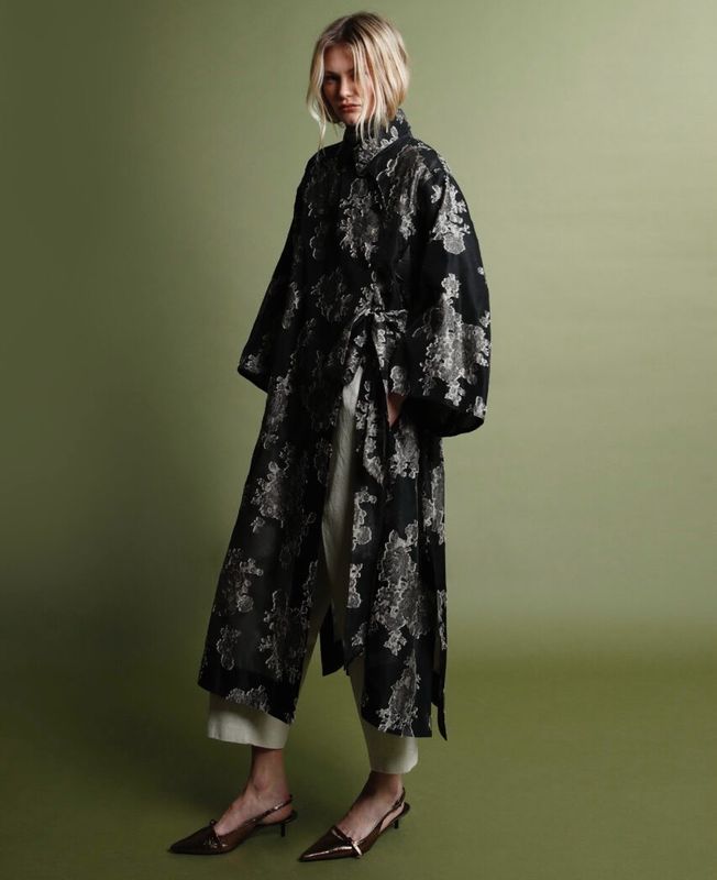 Psophia Kimono Silver bloom