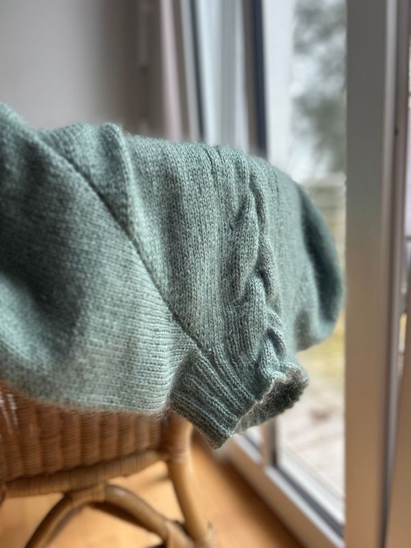 BUSAN Sweater by AEGYOKNIT BUSAN Sweater by AEGYOKNIT