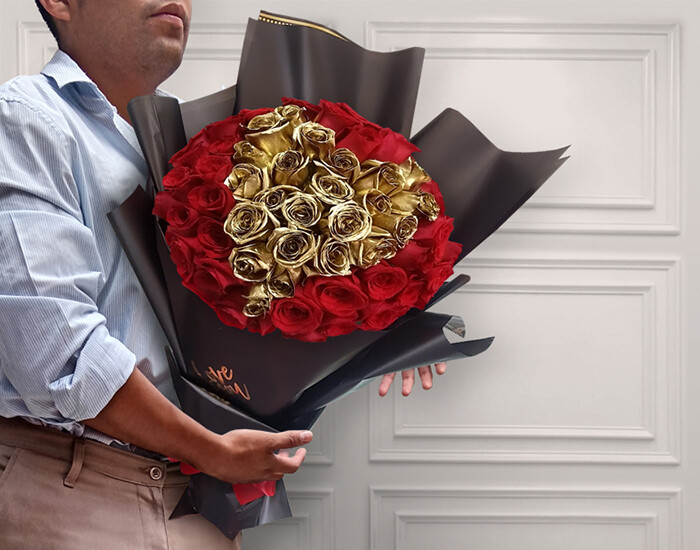 Bouquet 60 Rosas Premium | CHERIE