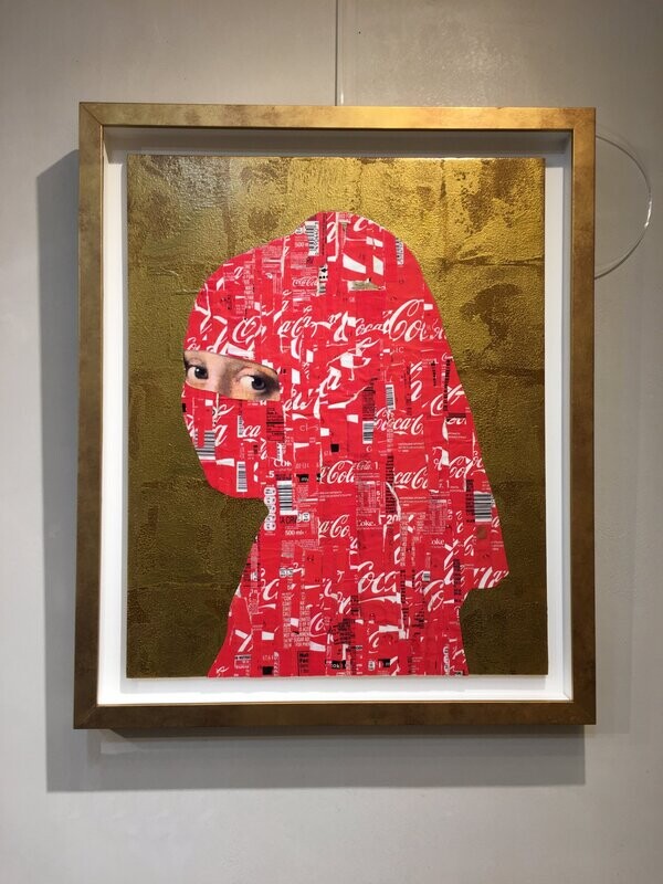 The Young of Coca Cola Niqab