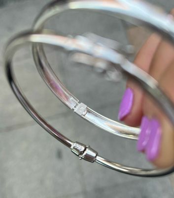 Miriam SET