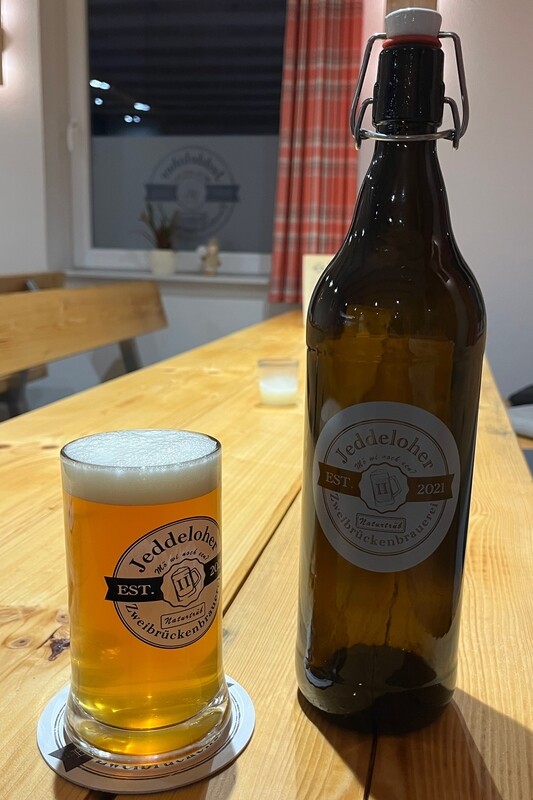 Jeddeloher Pils 1,0 Liter Maurerflasche