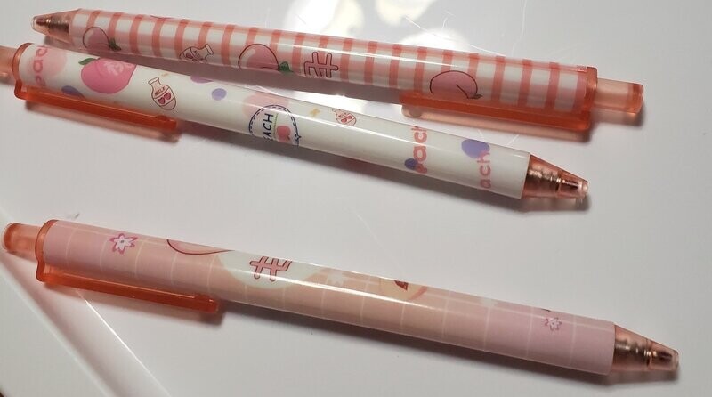 Peach Pen