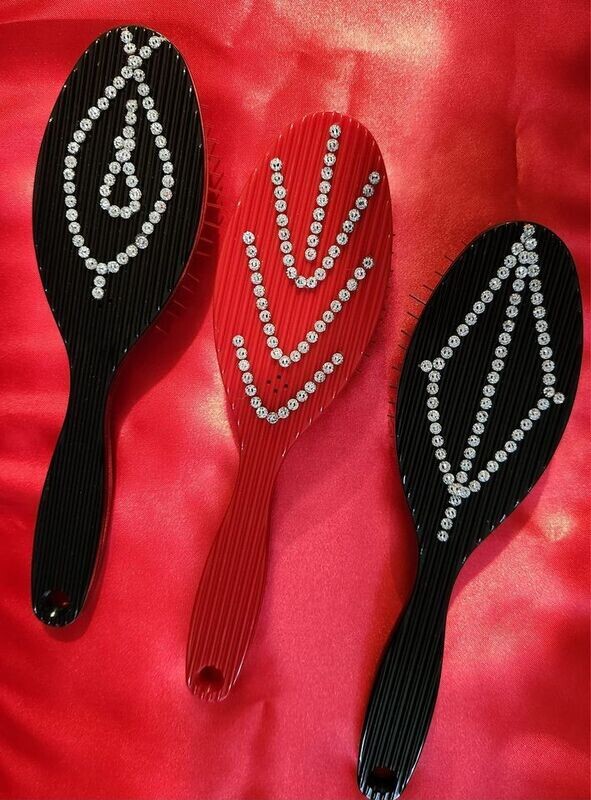 brosses  avec strass