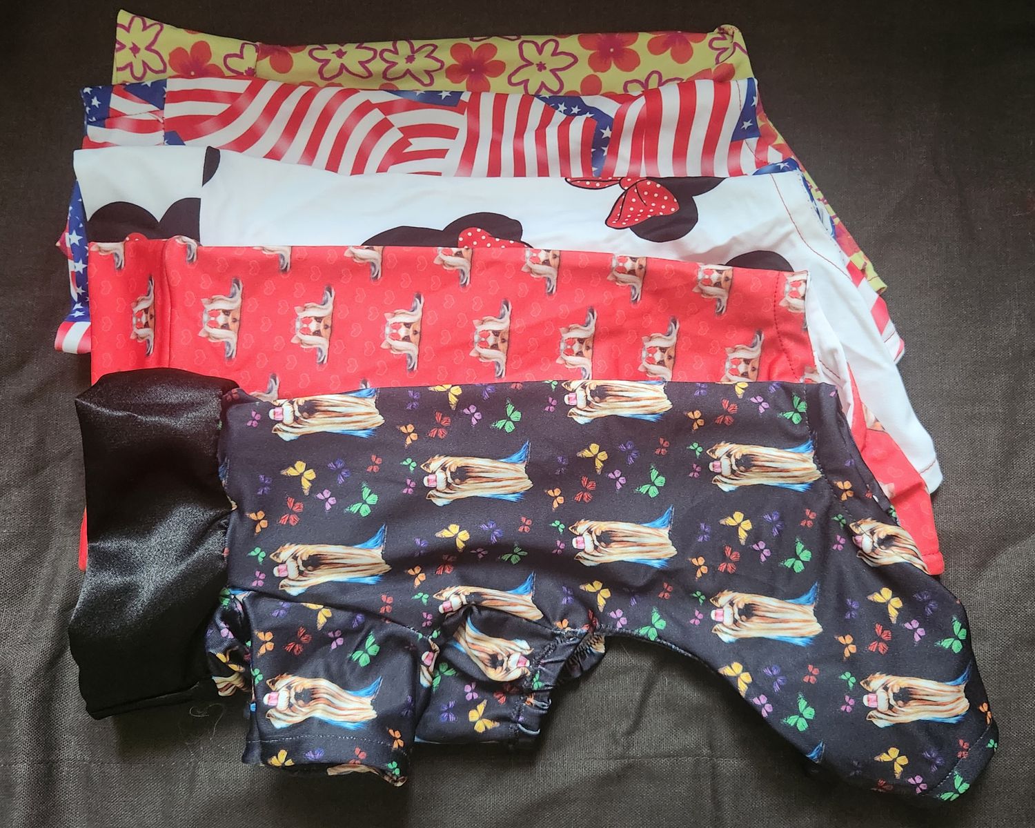 Lot  de cinq pyjamas taille S/M