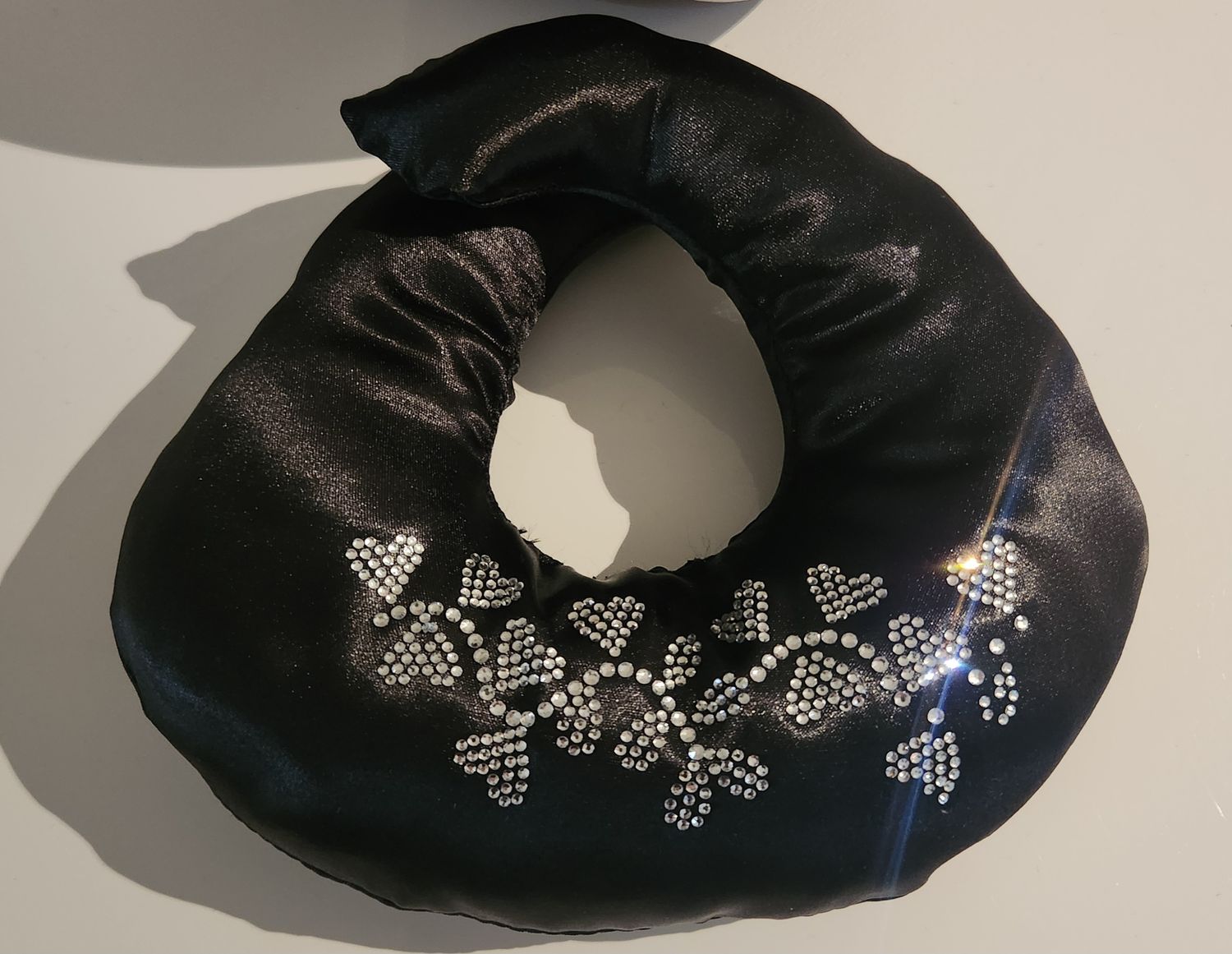 Coussin ctk satine /strass