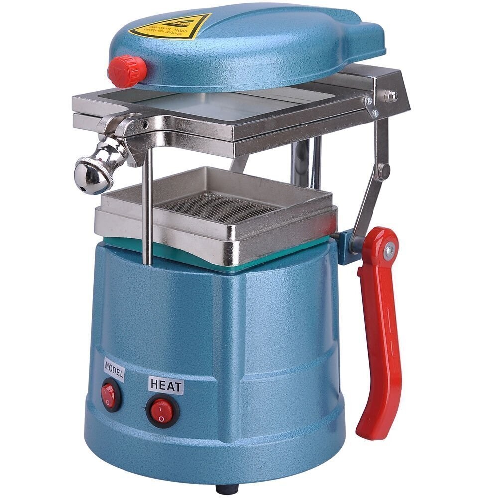 Vacuum forming device