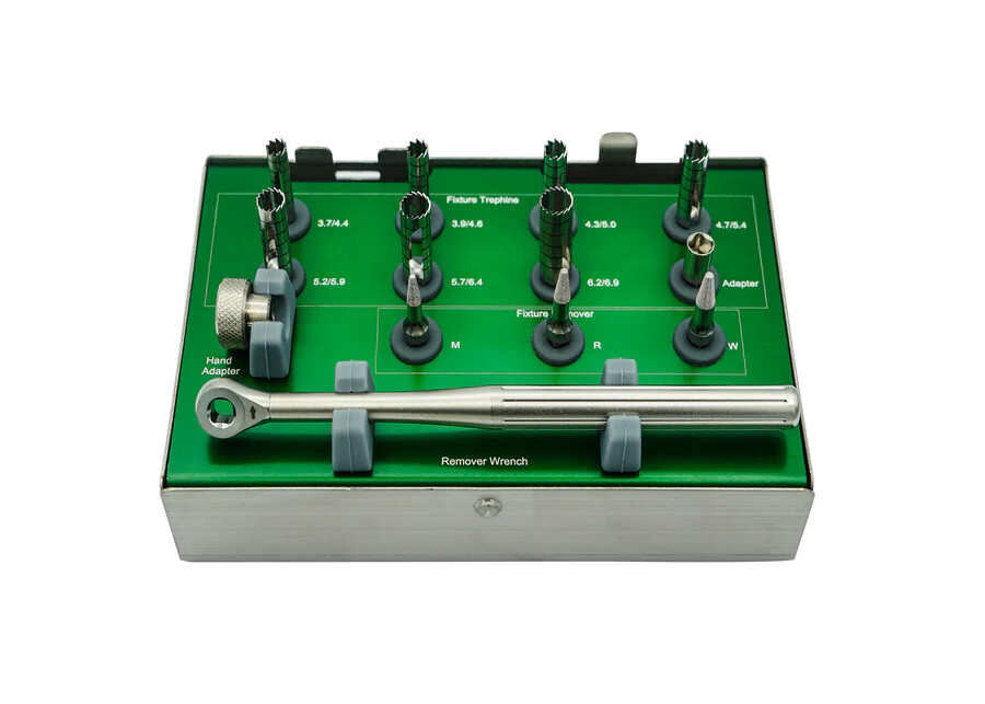 Implant &amp; Screw Removal Kit