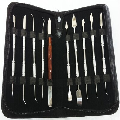 Carving instruments