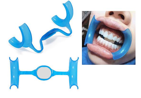 M-Shape Retractor