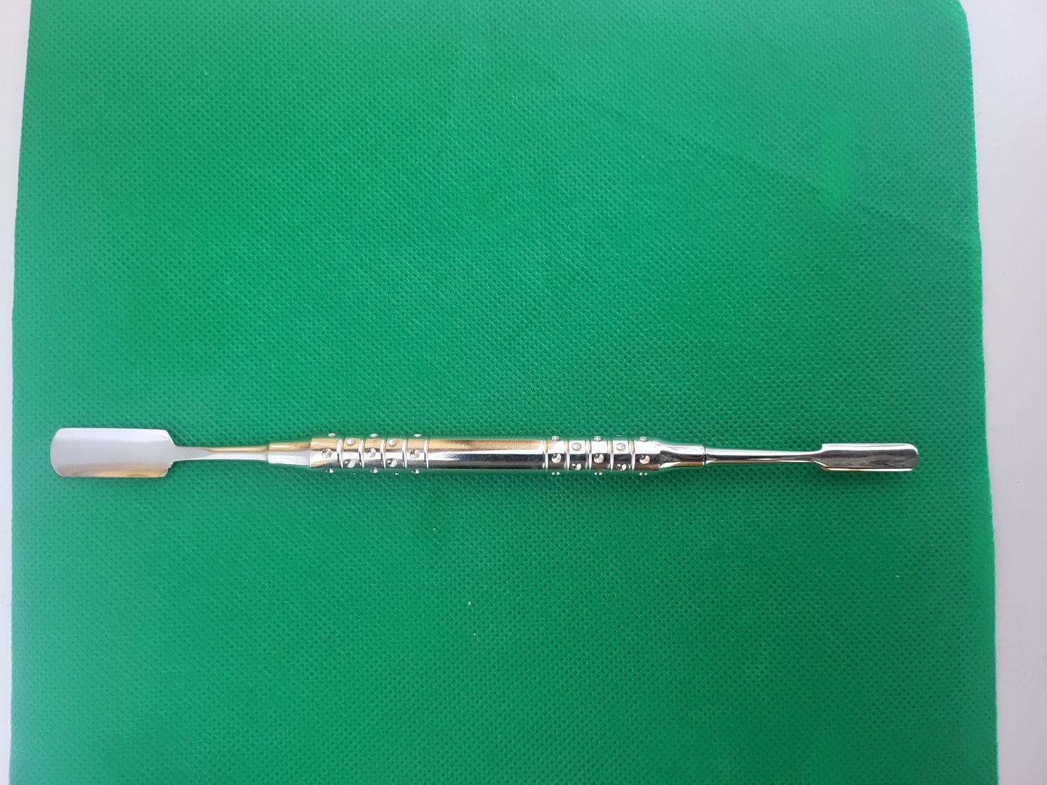 Bone spatulla