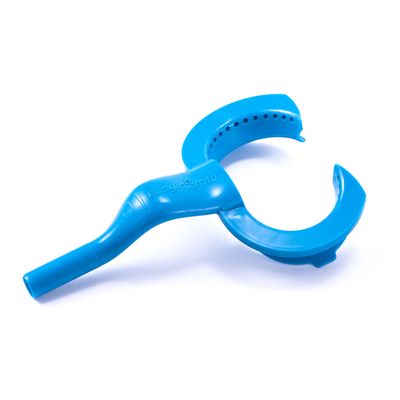 High Suction Cheek Retractor